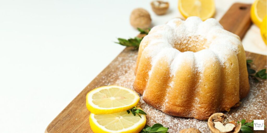 Soft, rich, and full of lemony flavor – this Lemon Cream Cheese Pound Cake is pure bliss!