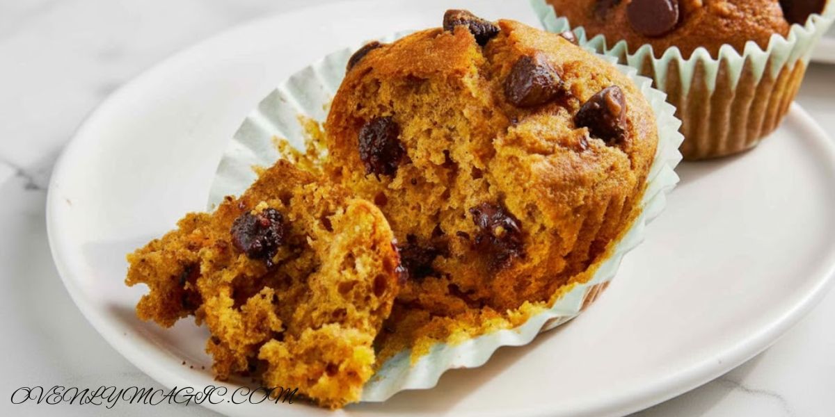 Pumpkin Chocolate Chip Muffins – Soft, Moist & Easy Fall Baking Recipe